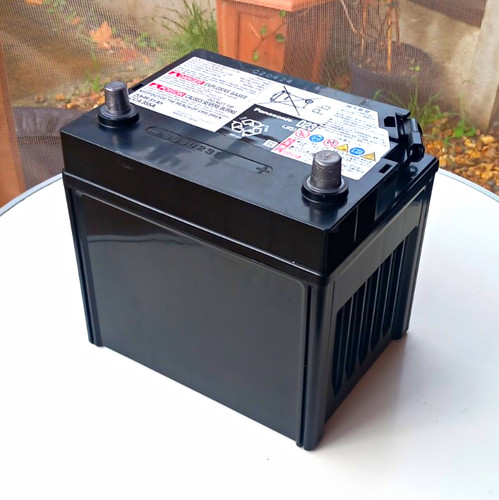 Genuine toyota estima 12v - genuine,